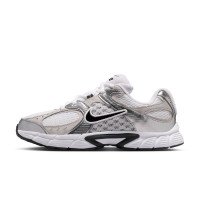 Nike V5 RNR GS (HQ6411-100)