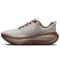 Nike Vomero Plus (IO4482-100)