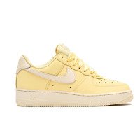 Nike WMNS Air Force 1 Retro Premium (IR0871-700)