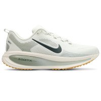 Nike Vomero 18 (HM6803-020)