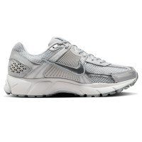 Nike Wmns Zoom Vomero 5 (IB8929-004)