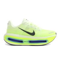 Nike Vomero Premium (HQ2050-702)