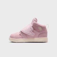 Nike Jordan Sky Jordan 1 (PS) (BQ7197607)
