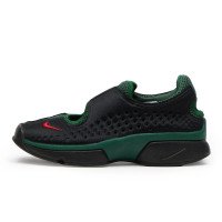 Nike WMNS Rift 2 (IQ8006-002)