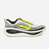 Nike DISTANCE Vomero Plus (IQ7318-100)