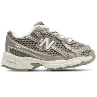 New Balance 740 (IZ740SA)