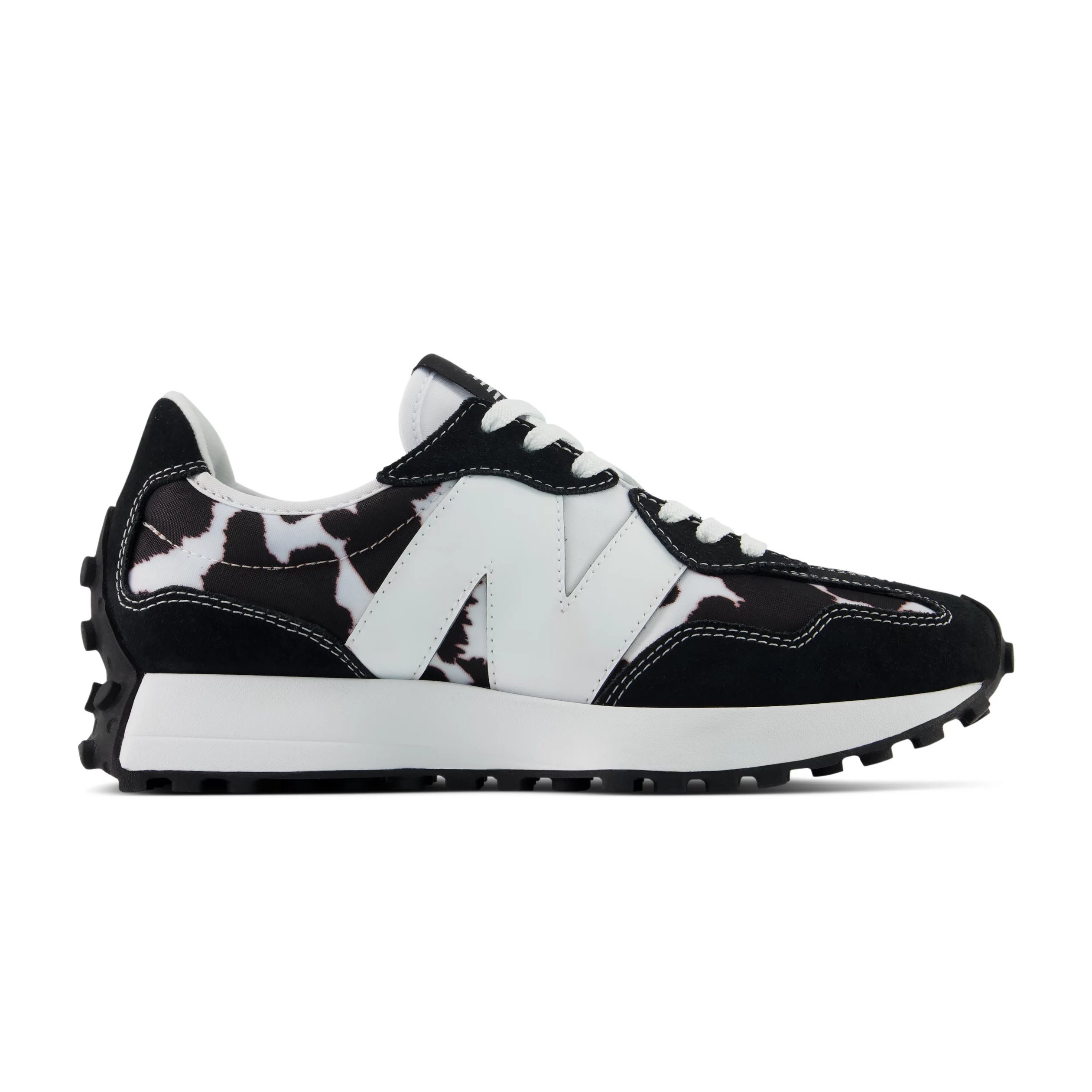 Thumbnail of New Balance 327 (W327APA) [1]